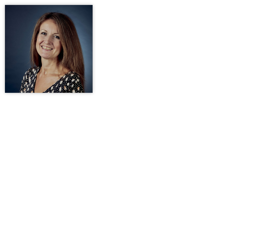 Tracy Rodgers - Seven Hills Ceremonies Celebrant